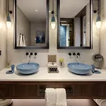 Palaia فندق